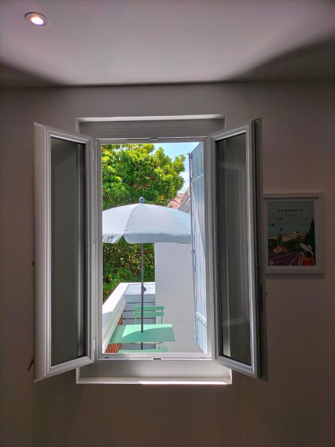 Terrasse, Intra-muros, Climatise Avec Wifi